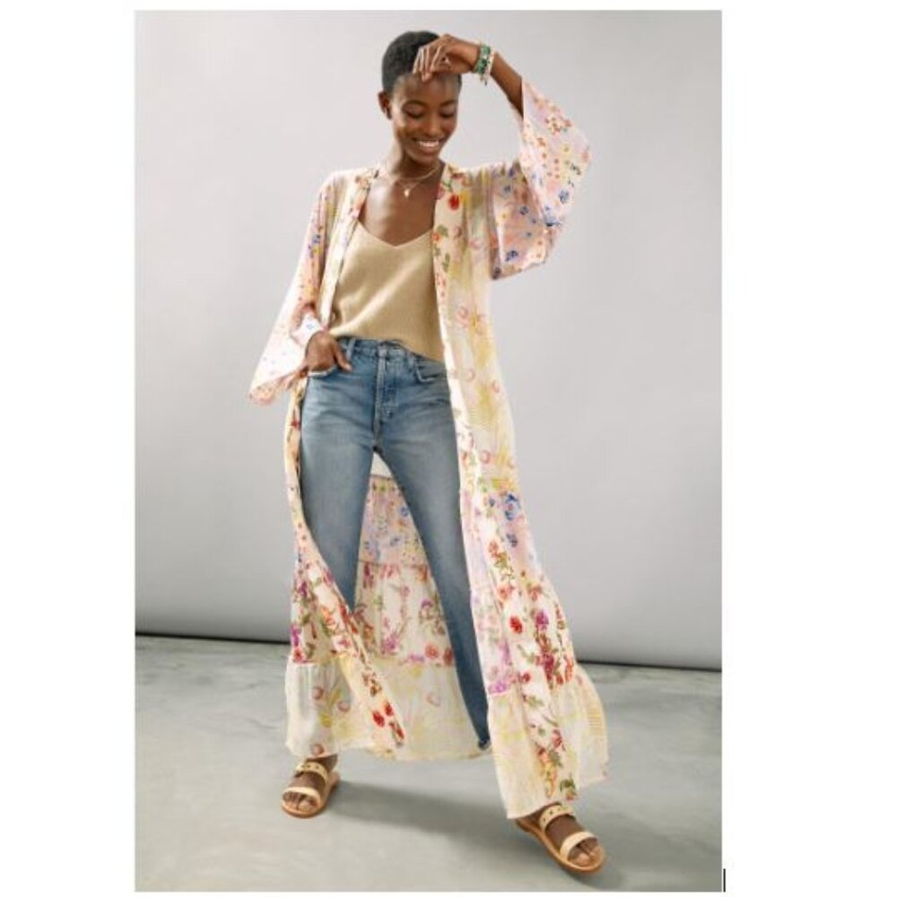 Anthropologie Dani Floral Kimono / Robe in Pink Motif - One Size - NWT